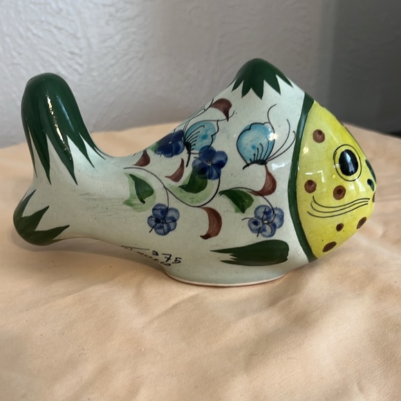 Vintage hand, painted, Mexican, pottery, fish figure - Picture 2 of 5